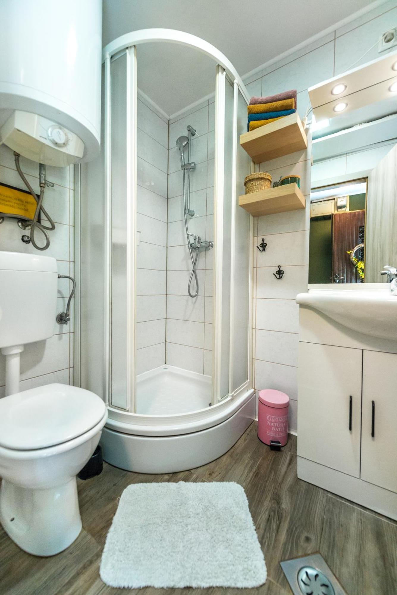 카테즈 옵 사비 Boho House 2 Camp Terme Catez With Promotional Tickets Prices 아파트 외부 사진